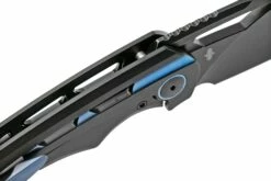 Bestech Fairchild BT2202C Stonewashed, Black & Blue Titanium Couteau De Poche 15 Bestech Fairchild BT2202C Stonewashed, Black & Blue Titanium Couteau De Poche -KNIVESANDTOOLS Magasin BHBT2202C 06 bestech