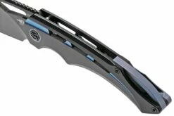 Bestech Fairchild BT2202C Stonewashed, Black & Blue Titanium Couteau De Poche 16 Bestech Fairchild BT2202C Stonewashed, Black & Blue Titanium Couteau De Poche -KNIVESANDTOOLS Magasin BHBT2202C 07 bestech