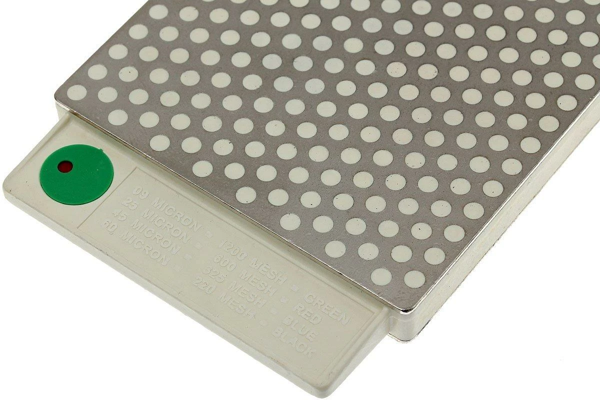 DMT DuoSharp Hardcoat Bench Stone, W8EF-H-WB 5 DMT DuoSharp Hardcoat Bench Stone, W8EF-H-WB – Image 3