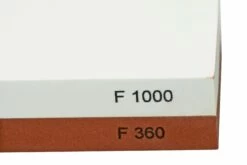 Helle Sharpening Stone L 300311 Pierre à Aiguiser Grain 360/1000, étui En Cuir -KNIVESANDTOOLS Magasin HE300311 03 helle