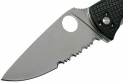 Spyderco Tenacious Lightweight C122PSBK FRN Partly Serrated Couteau De Poche -KNIVESANDTOOLS Magasin SPC122PSBK 03 spyderco