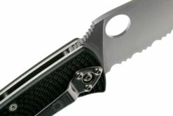 Spyderco Tenacious Lightweight C122PSBK FRN Partly Serrated Couteau De Poche -KNIVESANDTOOLS Magasin SPC122PSBK 06 spyderco