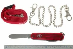 Victorinox My First Victorinox Rouge 0.2373 Couteau Pour Enfants -KNIVESANDTOOLS Magasin VI5VO 2373 05 victorinox kinderzakmes rood vi5vo 2373 d5