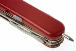 Victorinox MiniChamp Rouge 0.6385 Couteau Suisse -KNIVESANDTOOLS Magasin VT 06385 06 victorinox minichamp vt06385 d6