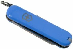Victorinox Classic SD Colours, Summer Rain 0.6223.28G Couteau Suisse -KNIVESANDTOOLS Magasin VT0 6223 28G 04 victorinox