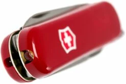 Victorinox Signature Lite Rouge 0.6226 Couteau Suisse -KNIVESANDTOOLS Magasin VT0 6226 04 victorinox vt0 6226 04