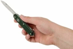Victorinox Pioneer Alox Green 0.8201.24R4.KTE1 Knivesandtools Edition, Couteau Suisse 13 Victorinox Pioneer Alox Green 0.8201.24R4.KTE1 Knivesandtools Edition, Couteau Suisse -KNIVESANDTOOLS Magasin VT0 8201 24R4 KTE1 06 victorinox