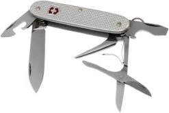Victorinox Pioneer X Argent 0.8231.26 Couteau Suisse