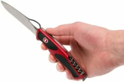 Victorinox RangerGrip 63 Rouge-noir 0.9523.MC Couteau Suisse -KNIVESANDTOOLS Magasin VT0 9523 MC 05 victorinox vt0 9523 mc 05