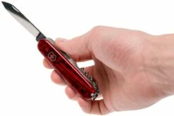 Victorinox Climber Rouge Transparent 1.3703.T Couteau Suisse -KNIVESANDTOOLS Magasin VT1 3703 T 06 victorinox vt1 3703 t 06