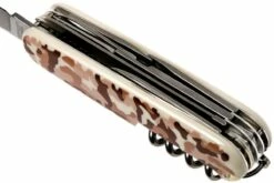Victorinox Huntsman Desert Camouflage 1.3713.941 Couteau Suisse -KNIVESANDTOOLS Magasin VT1 3713 941 04 victorinox vt1 3713 941 04