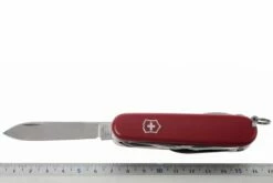 Victorinox Huntsman, Rouge 1.3713, Couteau Suisse -KNIVESANDTOOLS Magasin VT1 3713 08 victorinox huntsman vt1 3713 d8