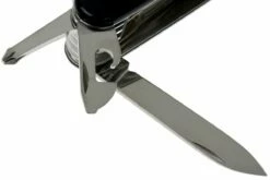 Victorinox SwissChamp Noir 1.6795.3 Couteau Suisse -KNIVESANDTOOLS Magasin VT1 6795 3 03 victorinox swisschamp vt1 6795 3 03