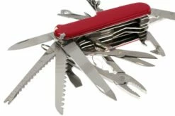 Victorinox SwissChamp, Rouge 1.6795, Couteau Suisse -KNIVESANDTOOLS Magasin VT1 6795 04 victorinox swisschamp vt1 6795 d4