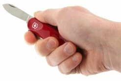 Victorinox Cigar 36 Rouge 2.5703.E Couteau Suisse -KNIVESANDTOOLS Magasin VT2 5703 E 04 victorinox cigar 36 vt2 5703 e d4