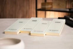 Skerper Glass Stone SVGS1000 Pierre à Aiguiser Granulométrie 1000 -KNIVESANDTOOLS Magasin skerper site glass stone sharpening stone 1200x800 1